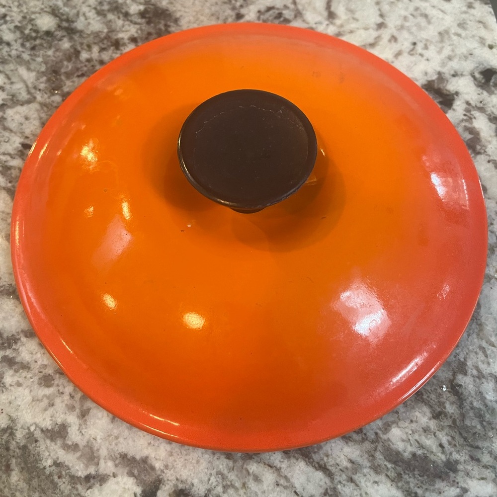 Last day listed! Le creuset flame Enamel Cast Iron Lid